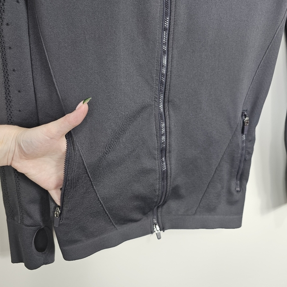 Fabletics Gray Kiley Seamless Hooded Zip Up Compression Jacket Medium - Picture 4 of 7